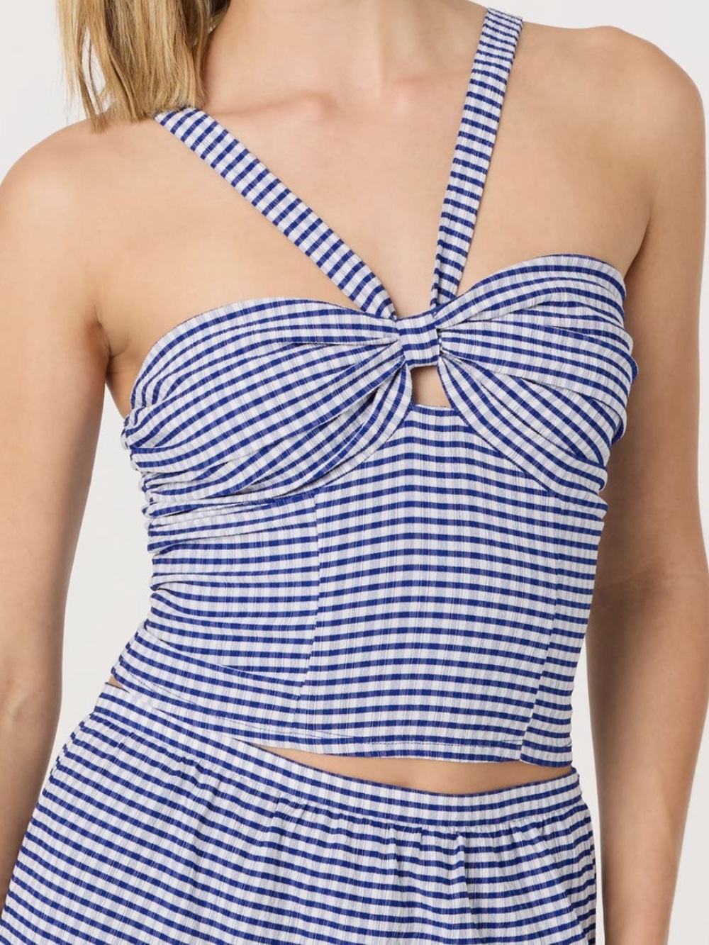 SALE ASTR THE LABEL Cutout V Strap Tank